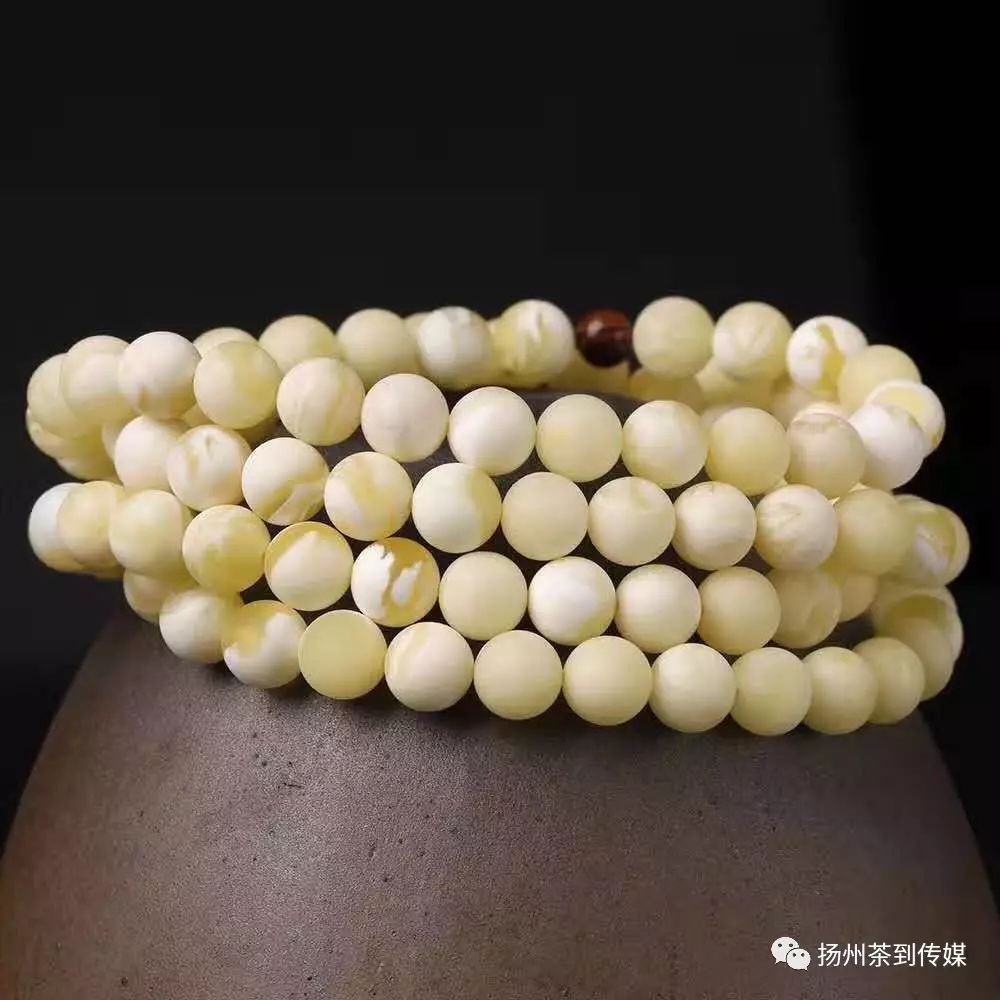 蜜蜡琥珀价格一览表,200块钱的蜜蜡圆珠是真的吗