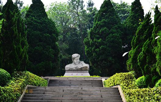 欢迎大家来广州白云山,广州白云山欢迎你