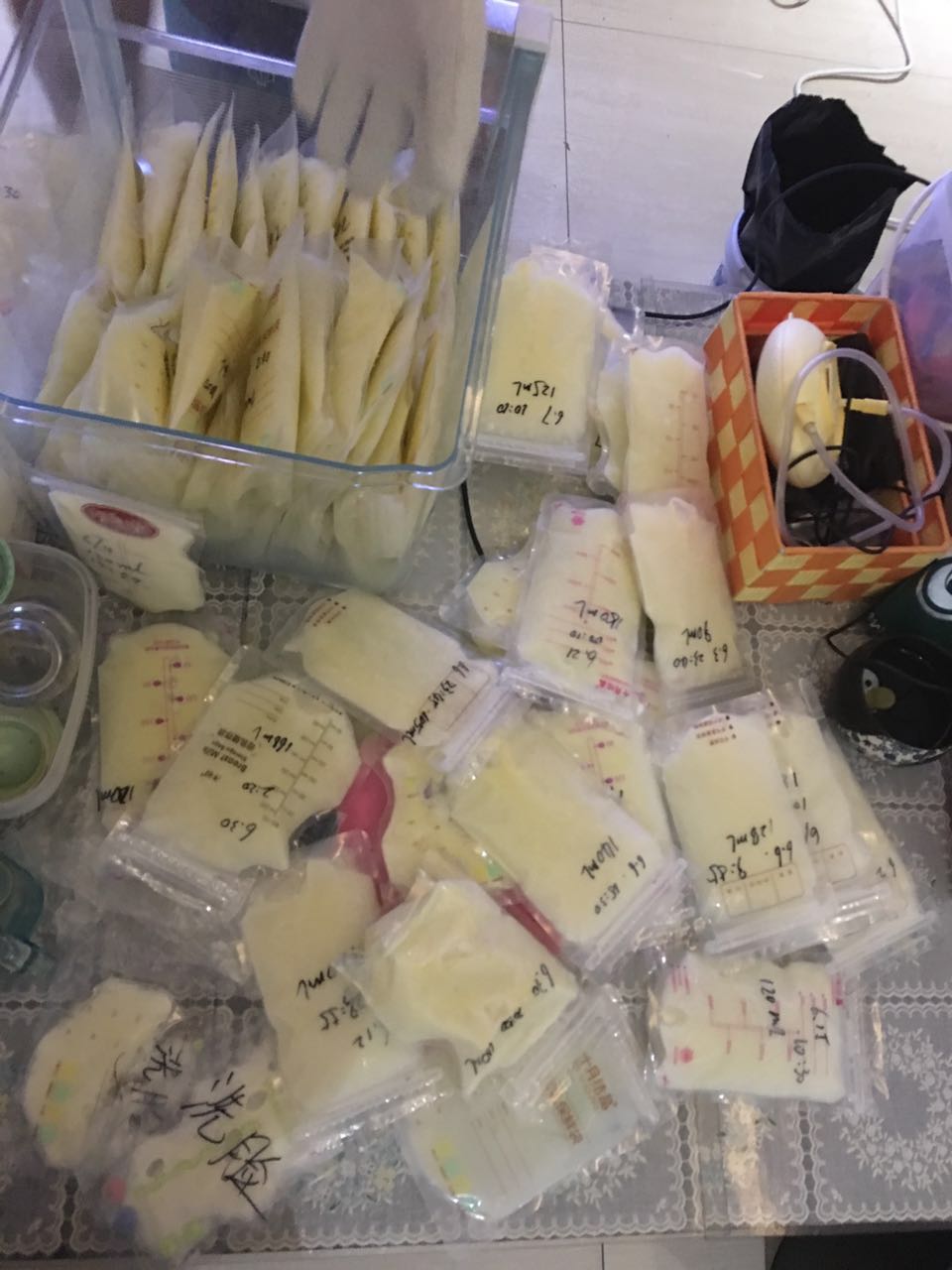 追奶催奶手法教程,吸母乳通乳方法