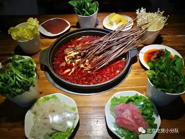 三里屯美食大楼在哪里,三里屯老字号美食店