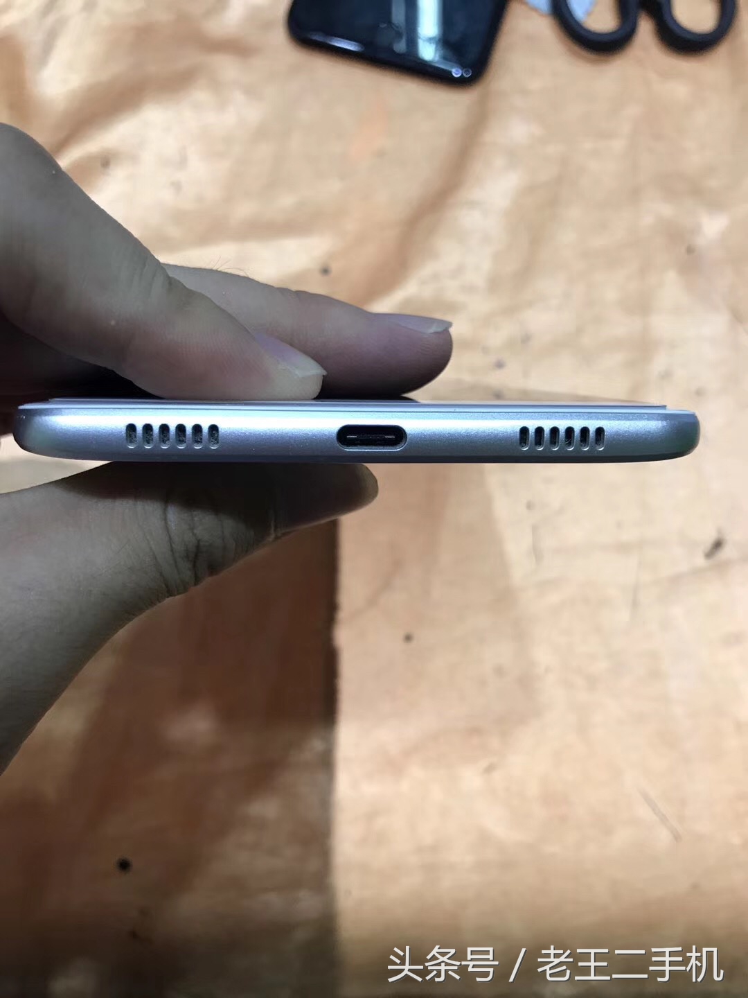 华为一千左右性价比高的手机,华为一千元左右最好的手机