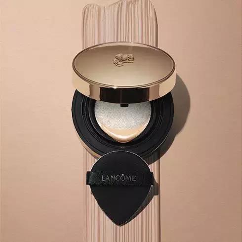 美女揭秘日韩欧美气垫大战开始，你站哪一家？