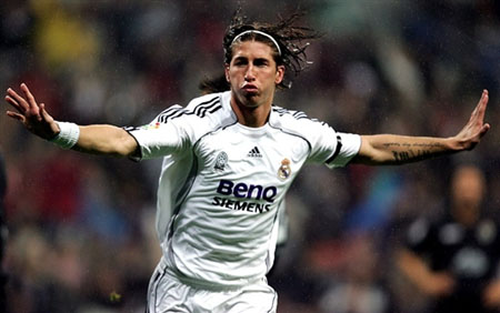 足坛历史十大1号巨星,20世纪足坛公认十大巨星排名