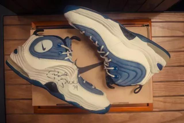 看你的球鞋就知道你会不会打球,打球对于球鞋要求高吗