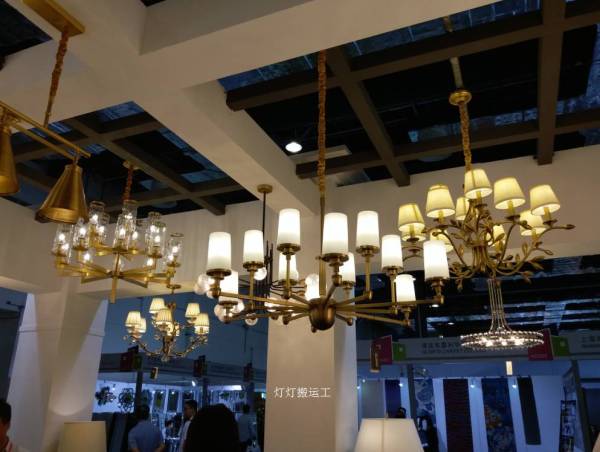 上海家具展会趋势分析,上海23届国际家具展览会时间表