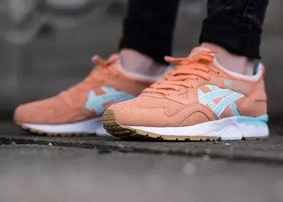 yeezy潮鞋推荐男学生,潮人夏季必入的鞋款yeezy椰子380