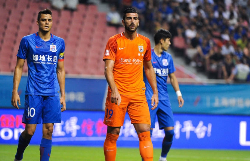 帮延边保级、解决申花纠纷,“居委会大妈”鲁能干得越来越称职了