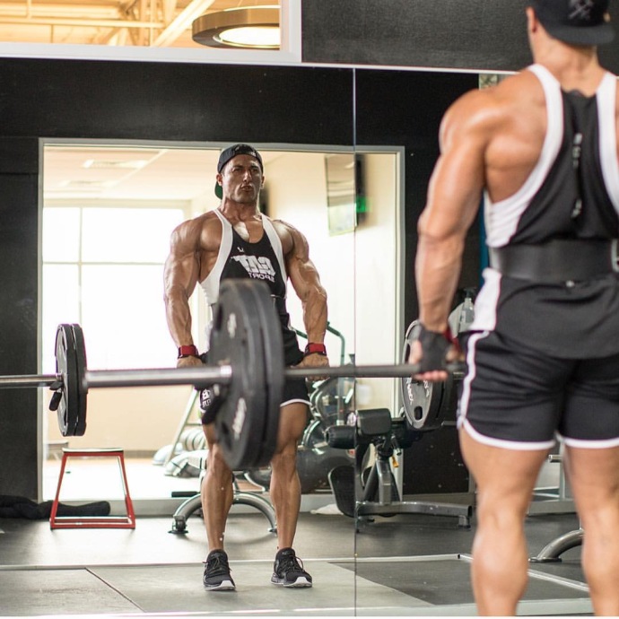 健身过程中喝肌酸长肉吗,健身的时候喝肌酸有什么好处