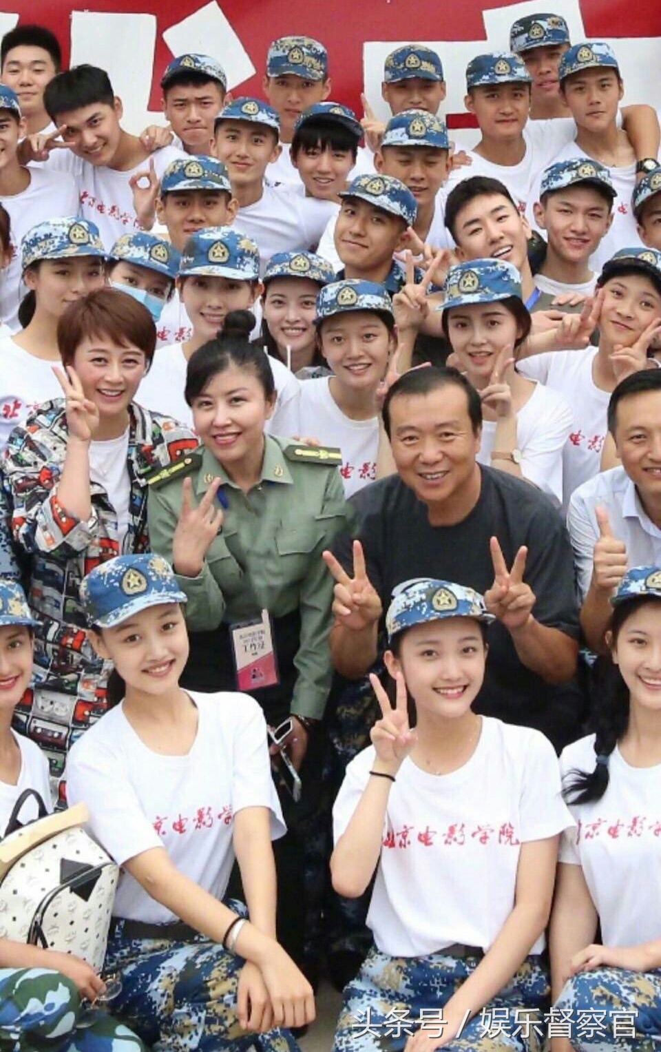 王俊凯军训照片曝光,王俊凯军训前的照片