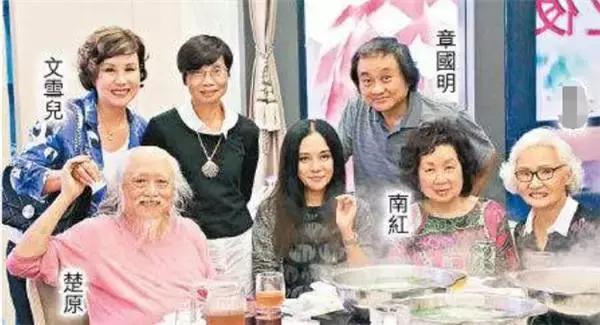 香港演员李若彤与丈夫,小龙女香港老公