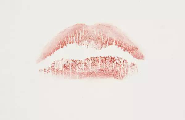 12支必买的口红颜色及价格,经典口红秋冬色号推荐必买