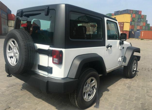 天津港平行进口6x6车,天津港平行进口车最新报价直播