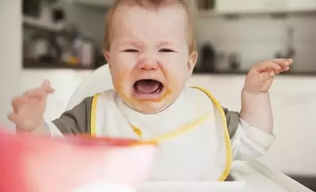 宝宝不好好吃饭怎么办快速解决,宝宝不好好吃饭正确做法