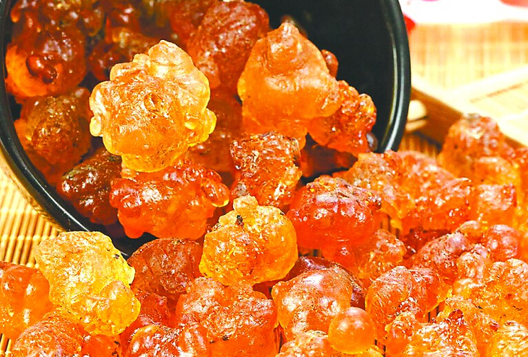 产妇可以吃桃胶吗怎么吃呢,月子可以吃桃胶吗有什么功效