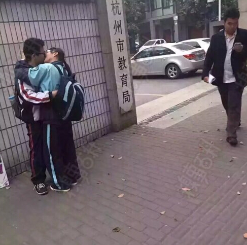 今天是个重要的日子搞笑,今天是个重要日子素材