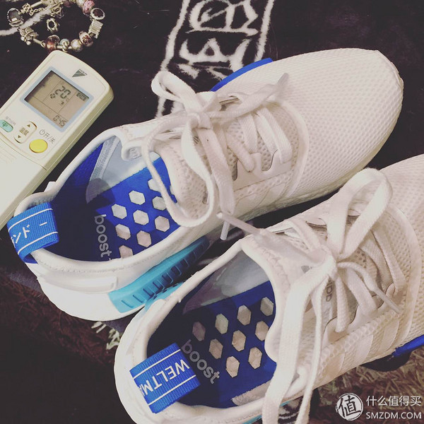 adidasoriginalsforumbold女款白,adidasoriginalnmd黑红蓝测评