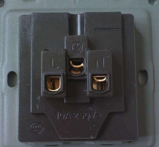 插座自己动手教程,自己动手制作插座过程