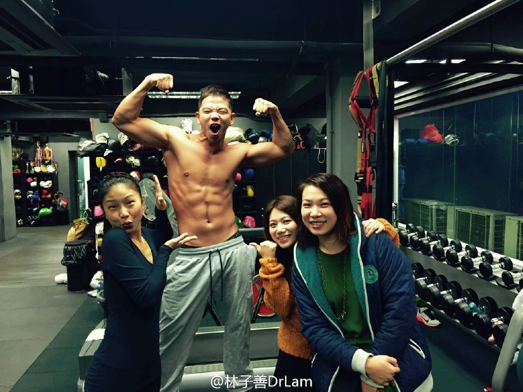 林子善周星驰经典片段,喜剧之王周星驰经典镜头