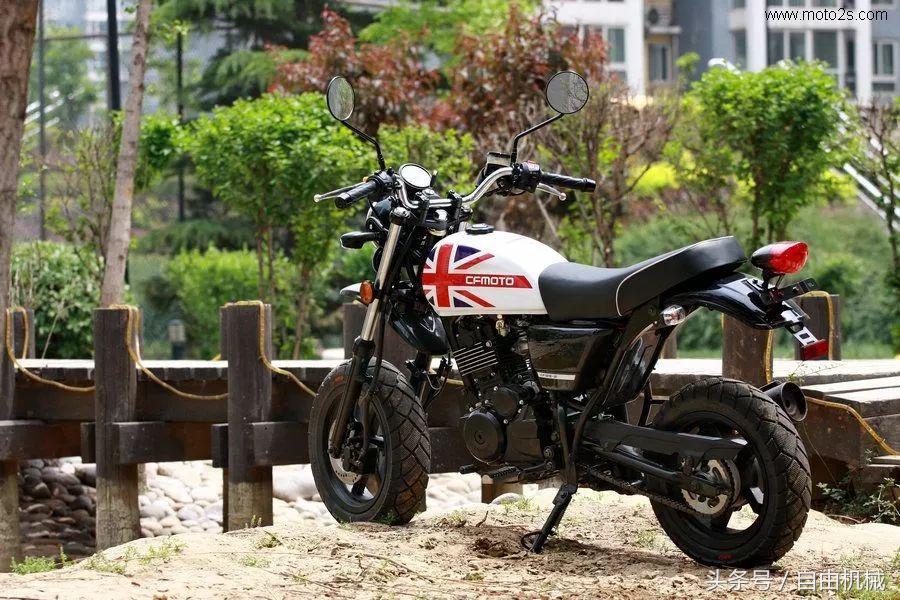 一款小众摩托车24年刚上市,超酷的小型摩托车推荐
