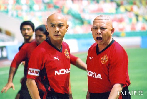 张卫健是周星驰接班人？原来他的作品一直跟随着星爷脚步