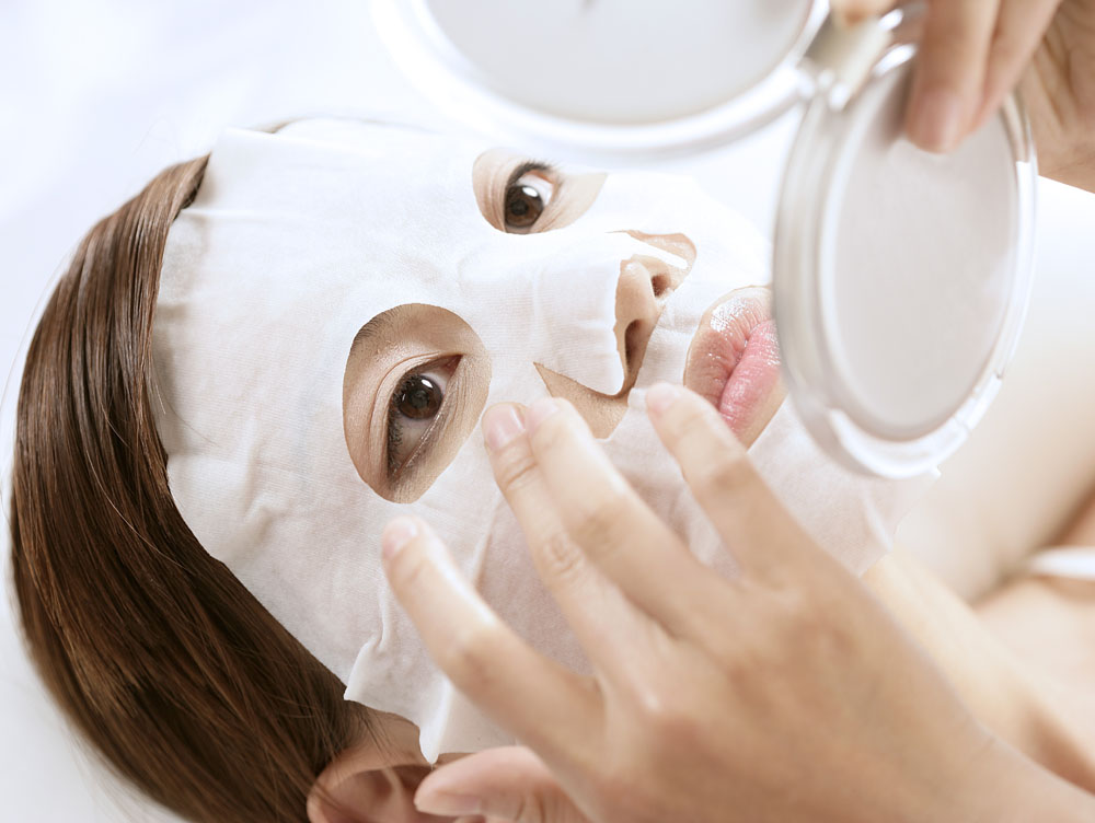 让女人保持青春漂亮的秘诀,让女人保持年轻的十大秘诀书单