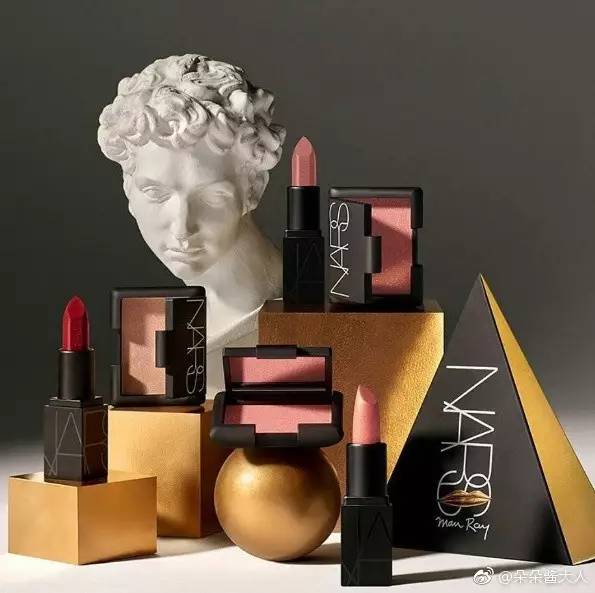 哪个牌子的圣诞限量款好,各个品牌的圣诞限定翻车