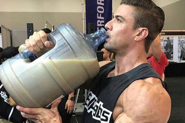 健身食谱以及注意事项有哪些内容,如何选择健身饮食方法和技巧