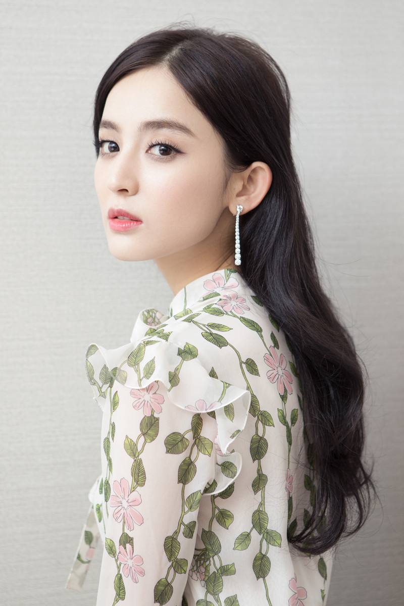 30岁以后用的国产护肤套装,25岁用什么护肤套装比较好