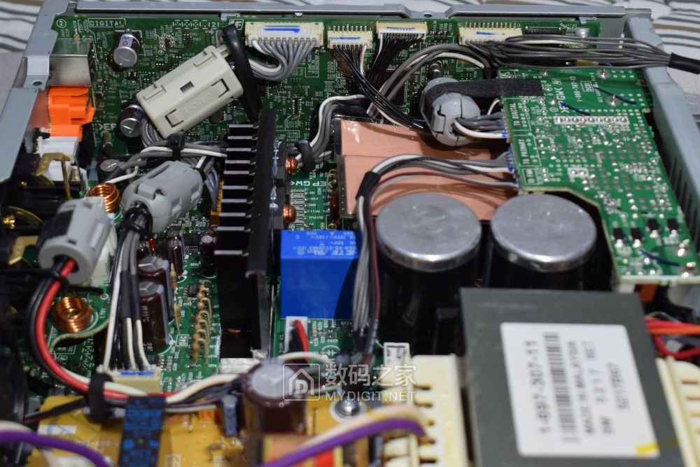 索尼uda1听感评测,索尼vf1功放拆解