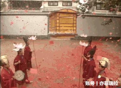 天龙八部黄日华版鸠摩智打高僧,天龙八部黄日华和鸠摩智对决