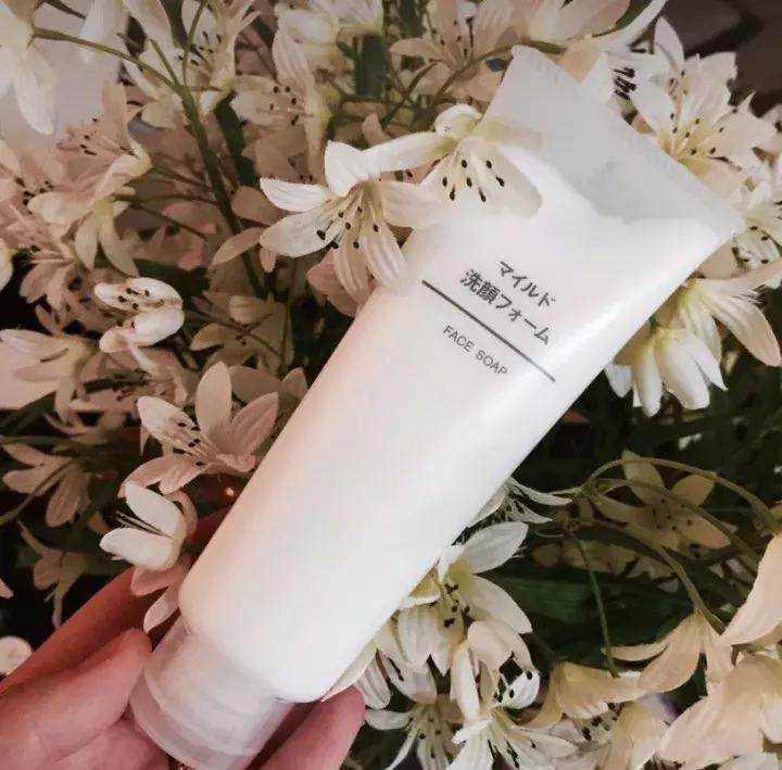 干皮补水保湿推荐秋季,男士秋季保湿补水