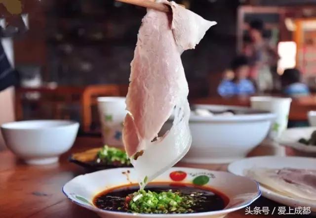 在宜宾,如果我们吃过这100样东西就结婚吧!