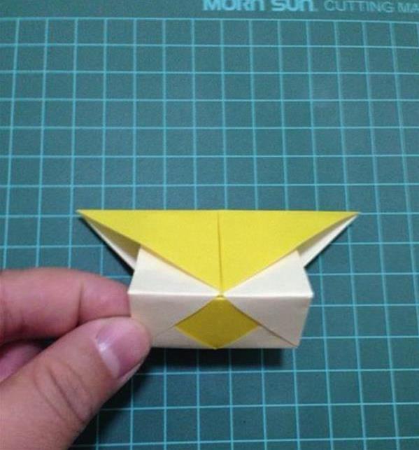 中秋手工灯笼折纸教程简单,折纸菠萝灯笼图解