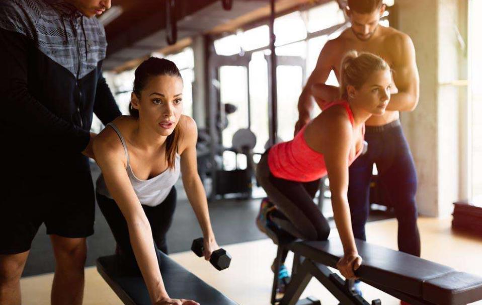 图解人鱼线马甲线,想要人鱼线马甲线6个动作教会你