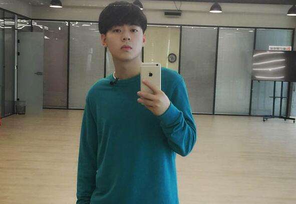 有没有人告诉你快乐男声总决赛,13年快乐男声总决赛夺冠回放