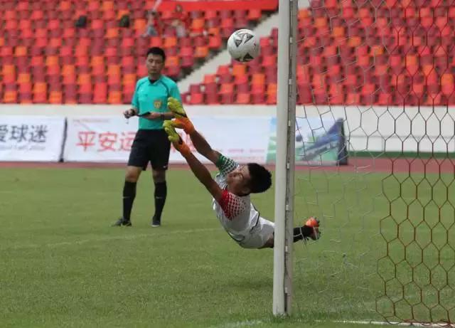 肇庆第一足球队,广东肇庆恒泰队