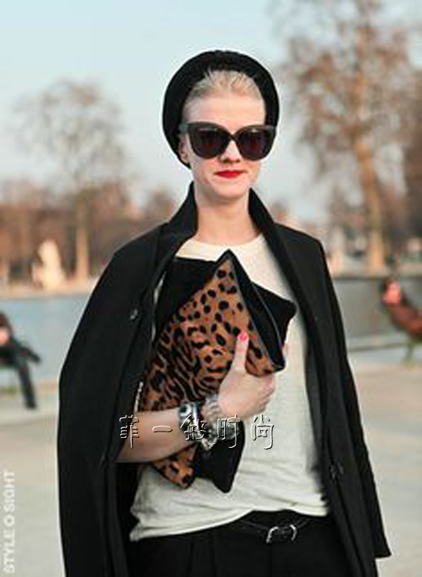 贝雷帽正确戴法冬季有刘海,贝雷帽的正确戴法有刘海长发