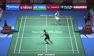 正确羽毛球的打法和步骤图解,简单实用的羽毛球单打战术