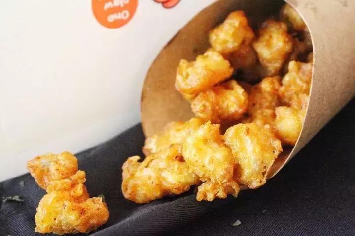 这家“鸡店”让小姑娘都梦魂萦绕,大放豪言要做南宁“爪爪”NO.1