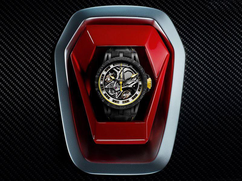 这辆小牛戴上手表后,身价就暴涨到400万,连大牛都自叹不如!