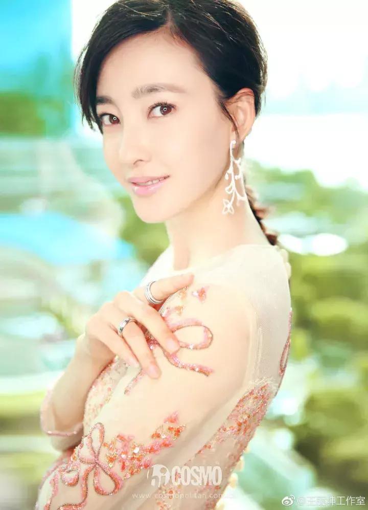 盘点那些女生真实素颜的样子,看看谁才是真正的素颜女神