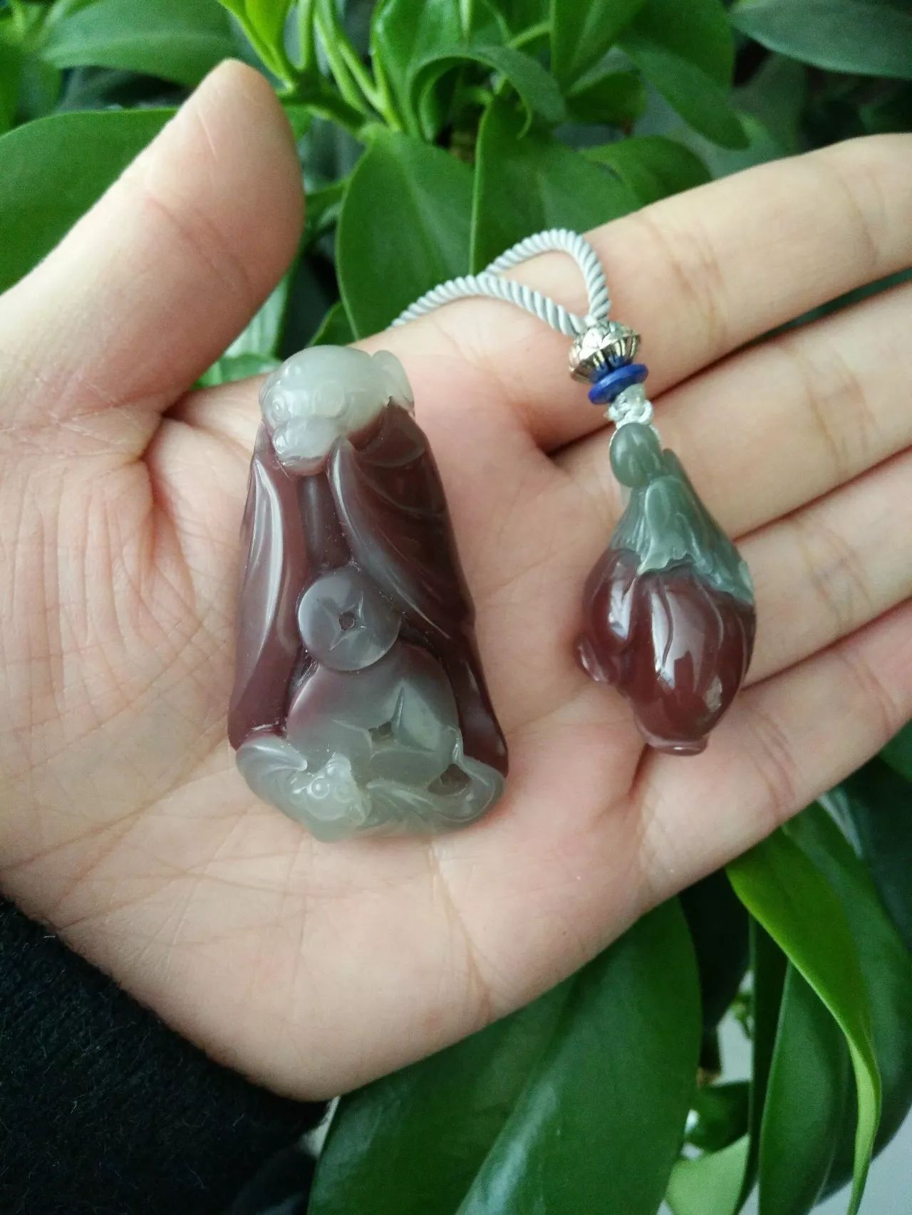 新买的玉如何保养才能戴,刚买回来的玉牌表面很多细微划痕