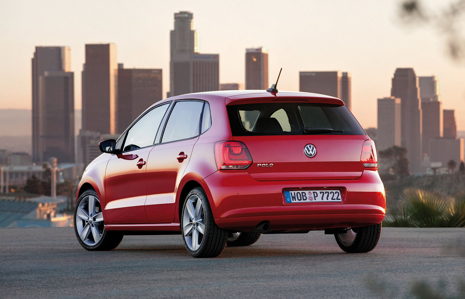 大众polo小钢炮车长多少,大众polo为何销量惨淡