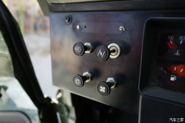 北汽bj2020敞篷,bj2020北汽最后一批车