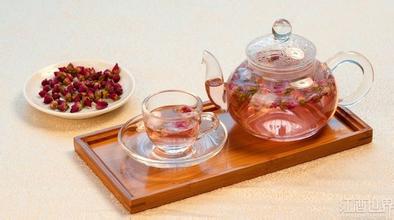 女人喝了有好处的东西,女人喝蜂蜜水可以美容吗