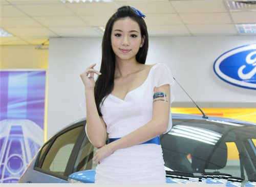 他从“麻吉大哥”进军科技事业，获王思聪力挺又与23岁嫩模相爱