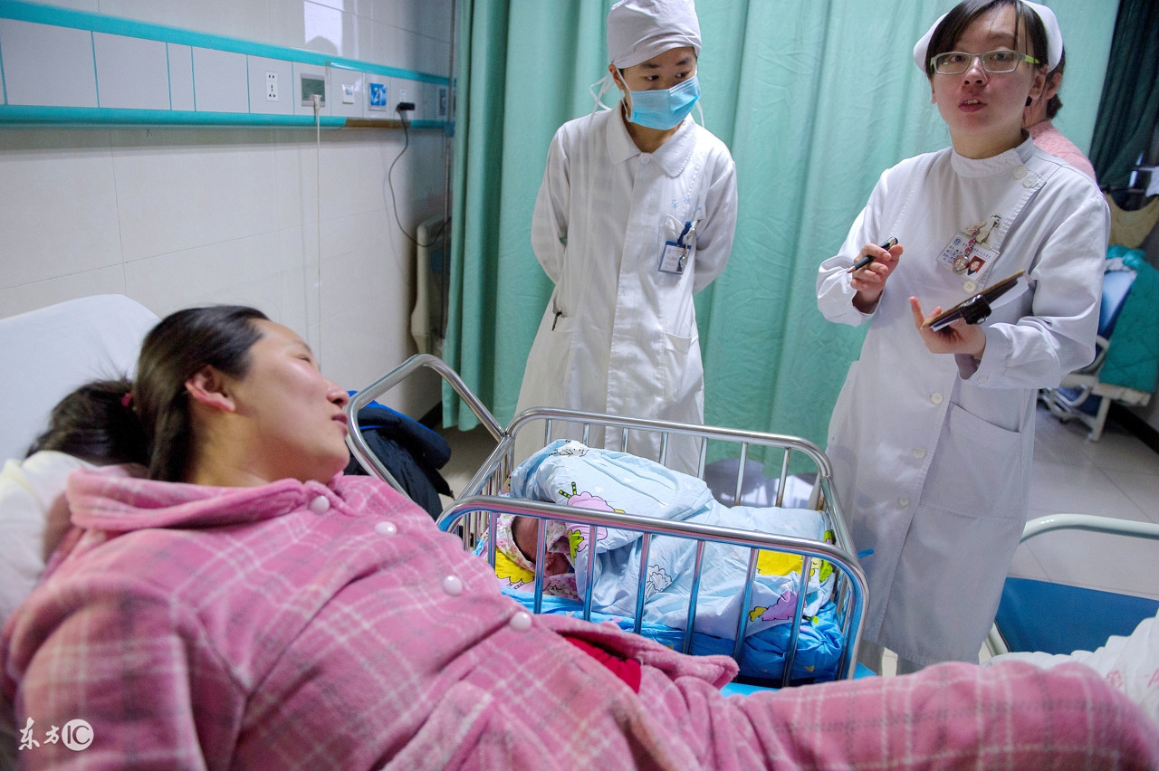 生孩子顺产想拉屎怎么办,生宝宝的时候拉大便