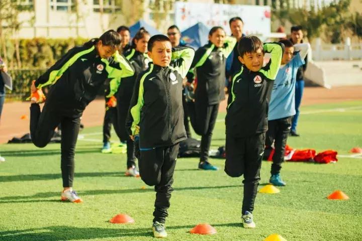 推广足球有用吗,推广素质教育