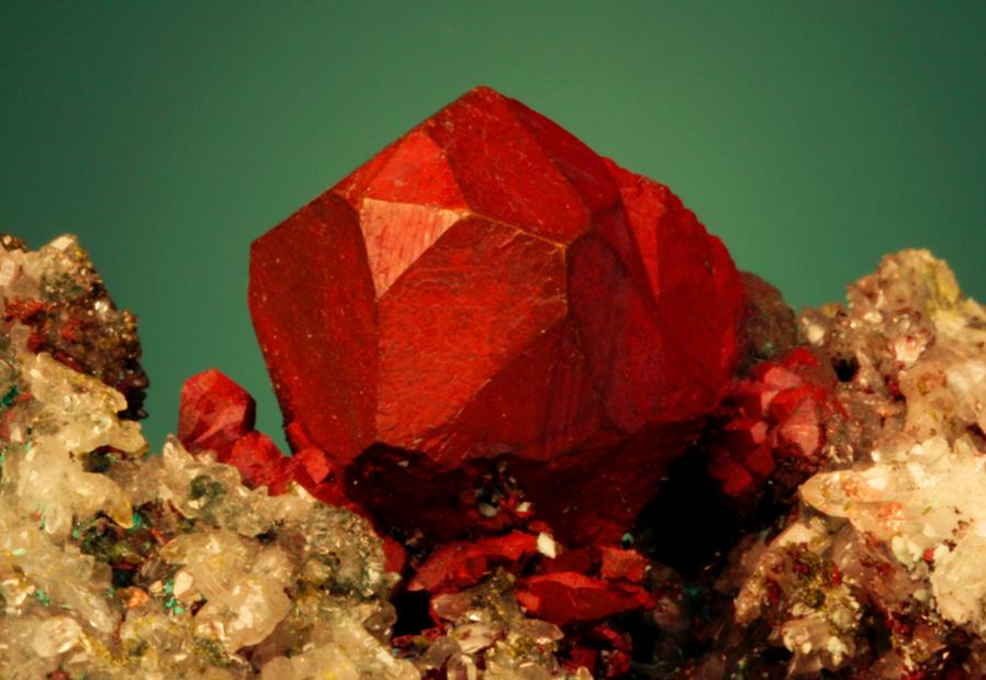 奇妙的矿物世界自然铜,矿物世界自然铜