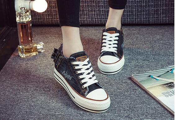 帆布鞋带你重温学生时代